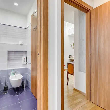 Vatican Flat- 2Bedrooms,2Ensuite Baths & Balcony Apartment
