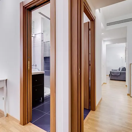 Vatican Flat- 2bedrooms,2ensuite Baths & Balcony Apartamento *