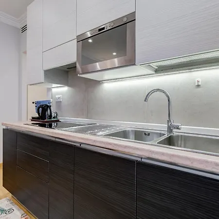 Apartamento Vatican Flat- 2bedrooms,2ensuite Baths & Balcony *
